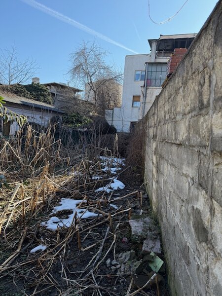 Armeneasca, str. Toamnei,